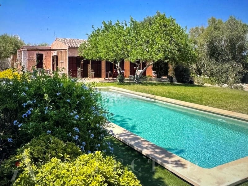 4 bedroom Villa for sale in Manacor with pool - € 950,000 (Ref: 9586510)