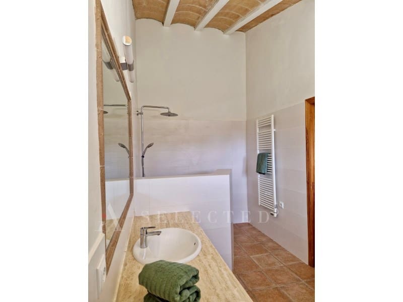 3 bedroom Townhouse for rent in Ses Salines - € 2,200 (Ref: 9682433)