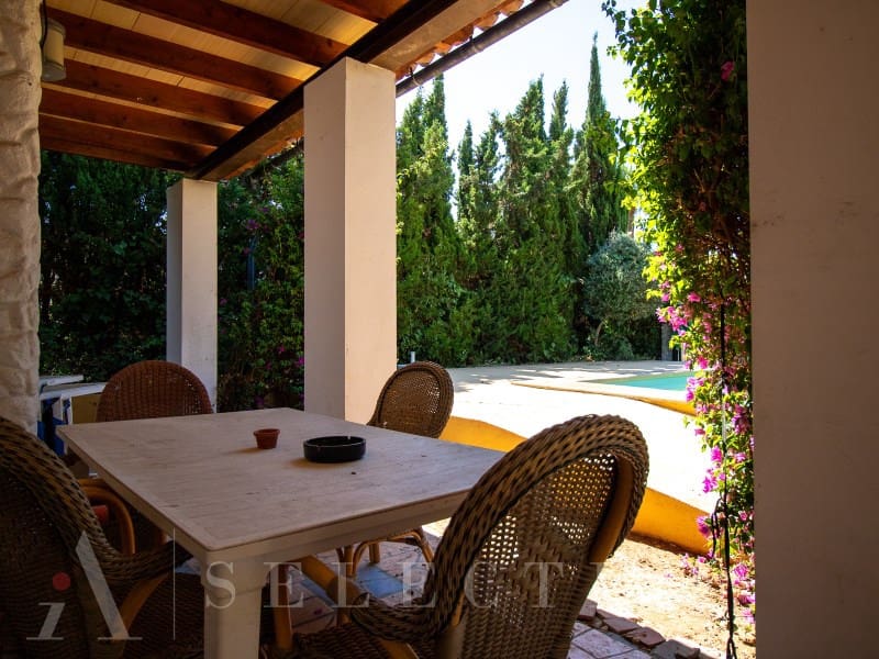 4 bedroom Villa for sale in Alcudia - € 610,000 (Ref: 9924290)