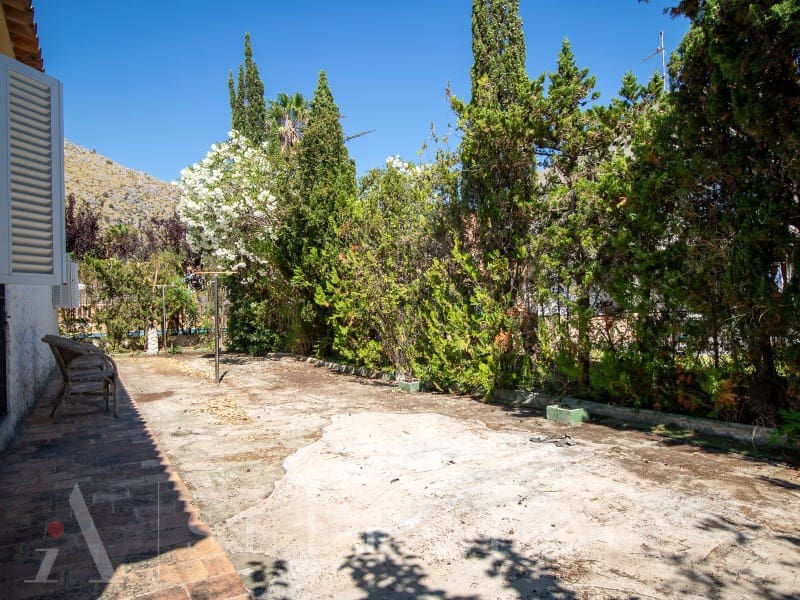 4 bedroom Villa for sale in Alcudia - € 610,000 (Ref: 9924290)