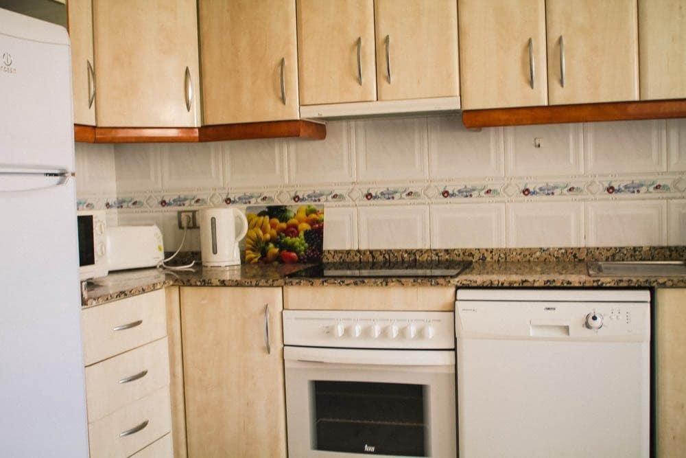 Apartamento de 2 habitaciones en San Miguel de Salinas en venta - 119.000 € (Ref: 8893745)