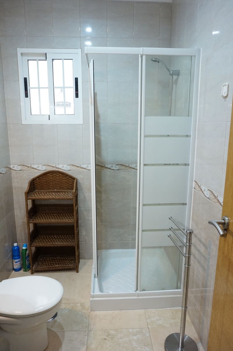 Apartamento de 2 habitaciones en San Miguel de Salinas en venta - 119.000 € (Ref: 8893745)