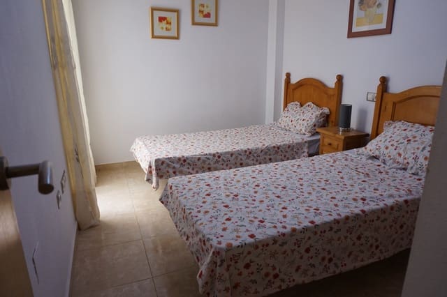 Apartamento de 2 habitaciones en San Miguel de Salinas en venta - 119.000 € (Ref: 8893745)