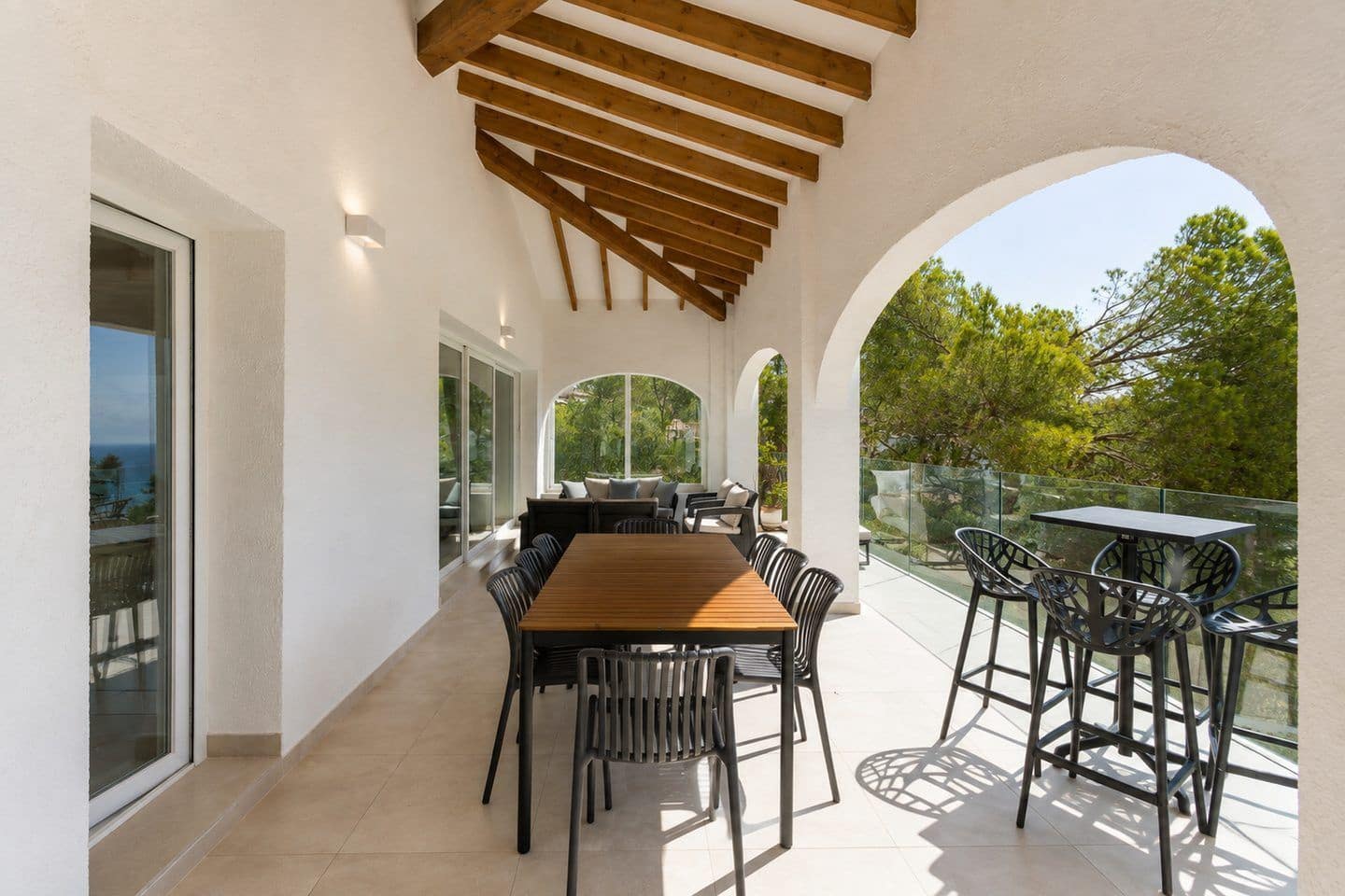 Villa/Maison de 2 chambres à louer à Altea avec piscine garage - 1 800 € (Ref: 10037025)