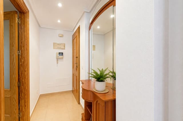3 Zimmer Apartment zu vermieten in Altea mit Garage - 1.000 € (Ref: 10037027)