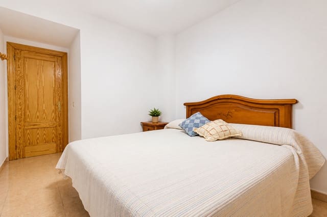 3 Zimmer Apartment zu vermieten in Altea mit Garage - 1.000 € (Ref: 10037027)