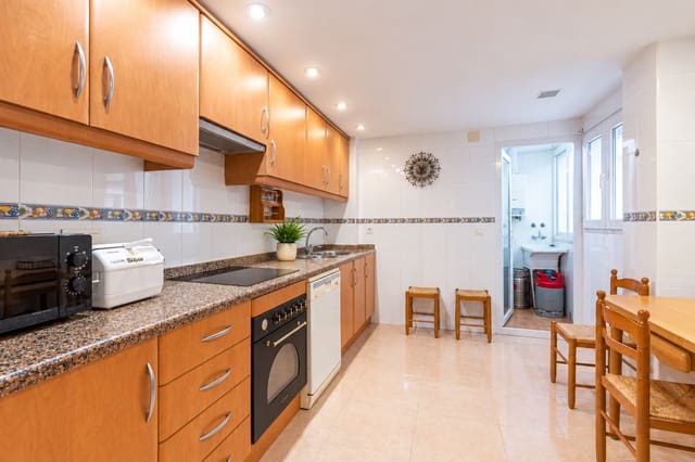 3 Zimmer Apartment zu vermieten in Altea mit Garage - 1.000 € (Ref: 10037027)