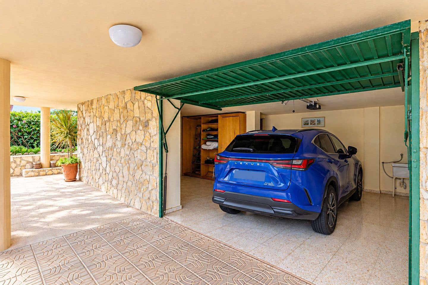 5 Zimmer Villa zu verkaufen in Benidorm mit Pool Garage - 1.480.000 € (Ref: 10157395)