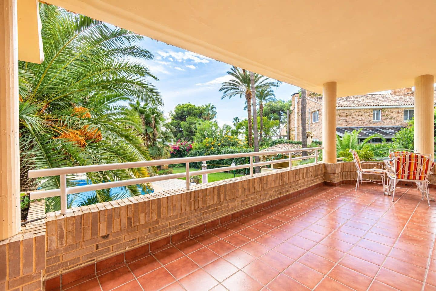 5 Zimmer Villa zu verkaufen in Benidorm mit Pool Garage - 1.480.000 € (Ref: 10157395)