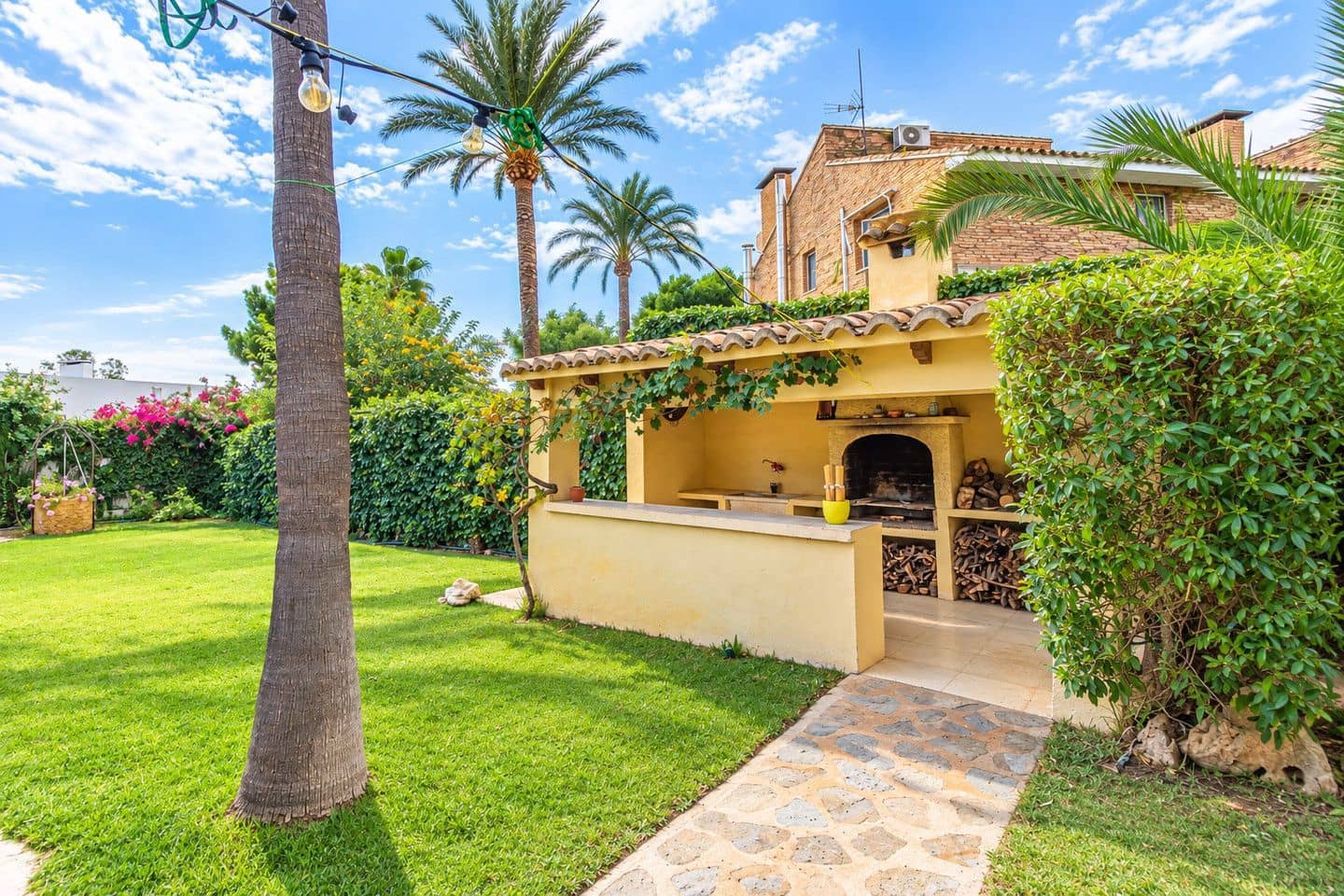 5 Zimmer Villa zu verkaufen in Benidorm mit Pool Garage - 1.480.000 € (Ref: 10157395)