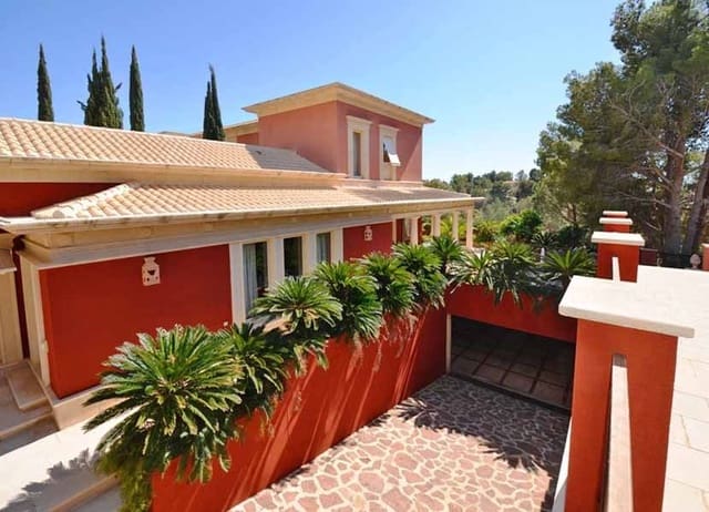 7 Zimmer Villa zu verkaufen in Altea mit Pool Garage - 3.000.000 € (Ref: 3317311)