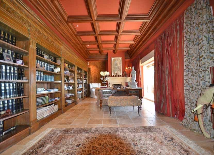 7 bedroom Villa for sale in Altea with pool garage - € 3,000,000 (Ref: 3317311)