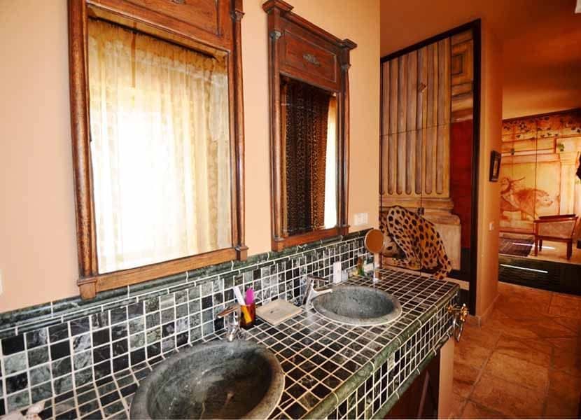 7 bedroom Villa for sale in Altea with pool garage - € 3,000,000 (Ref: 3317311)