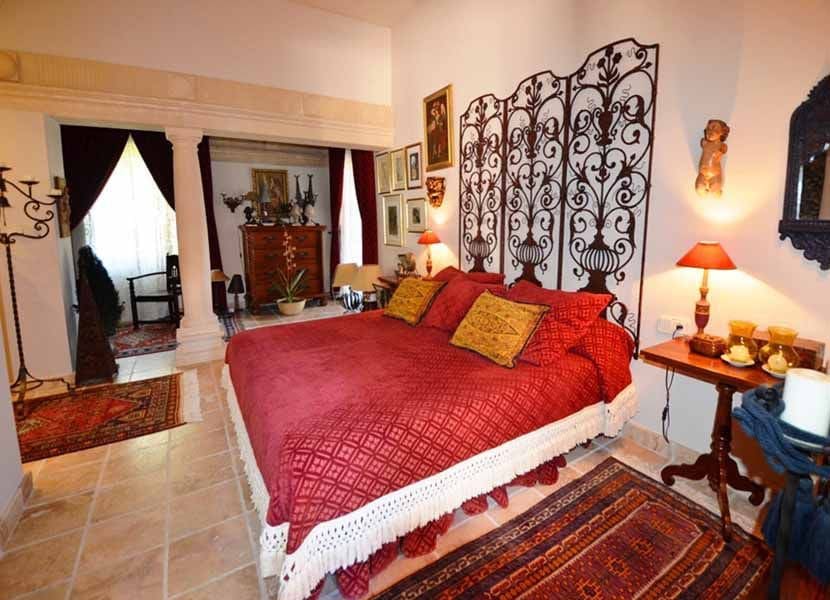 7 bedroom Villa for sale in Altea with pool garage - € 3,000,000 (Ref: 3317311)