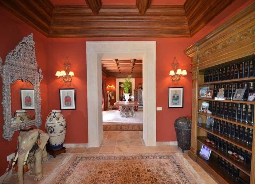 7 bedroom Villa for sale in Altea with pool garage - € 3,000,000 (Ref: 3317311)