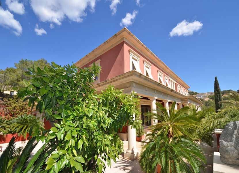 7 bedroom Villa for sale in Altea with pool garage - € 3,000,000 (Ref: 3317311)