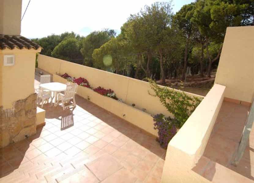 Chalet de 7 habitaciones en Altea en venta con piscina garaje - 950.000 € (Ref: 3335452)