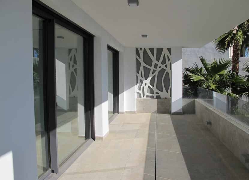 4 bedroom Villa for sale in Altea with pool garage - € 2,850,000 (Ref: 4088387)