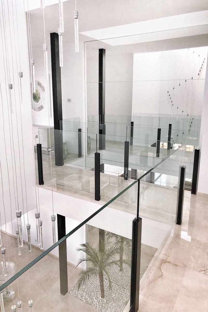 4 bedroom Villa for sale in Altea with pool garage - € 2,100,000 (Ref: 4088389)