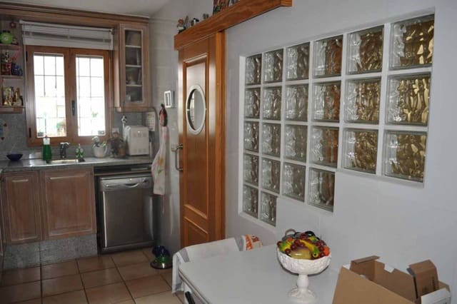 3 bedroom Townhouse for sale in Altea with garage - € 490,000 (Ref: 4088397)