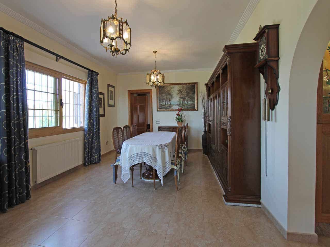 6 bedroom Villa for sale in Altea with pool garage - € 2,651,250 (Ref: 4088406)