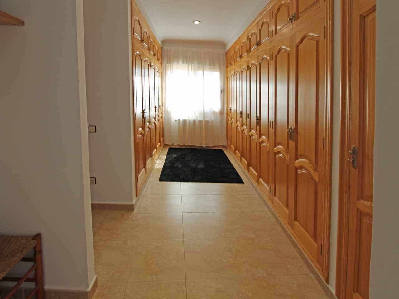 6 bedroom Villa for sale in Altea with pool garage - € 2,651,250 (Ref: 4088406)