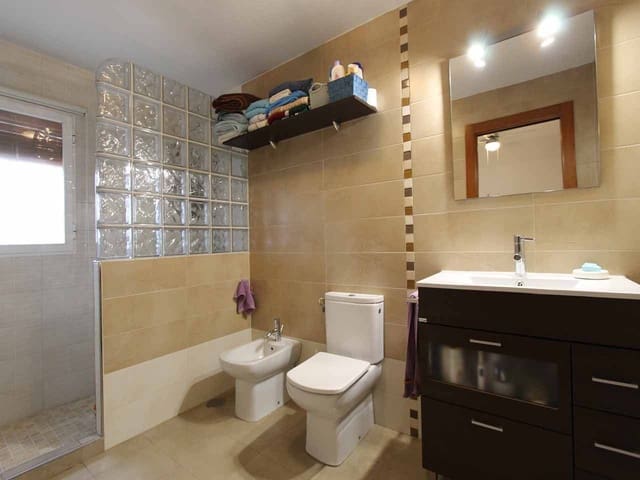 3 camera da letto Villetta Bifamiliare in vendita in Altea con piscina garage - 319.000 € (Rif: 4088414)