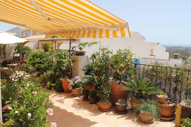 4 soveværelse Penthouse til salg i La Nucia med garage - € 525.000 (Ref: 4088420)