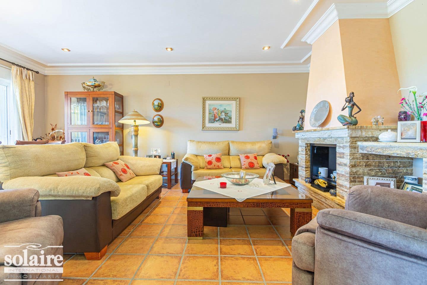 7 bedroom Villa for sale in Alfaz del Pi / L'Alfas del Pi with pool garage - € 830,000 (Ref: 4088461)