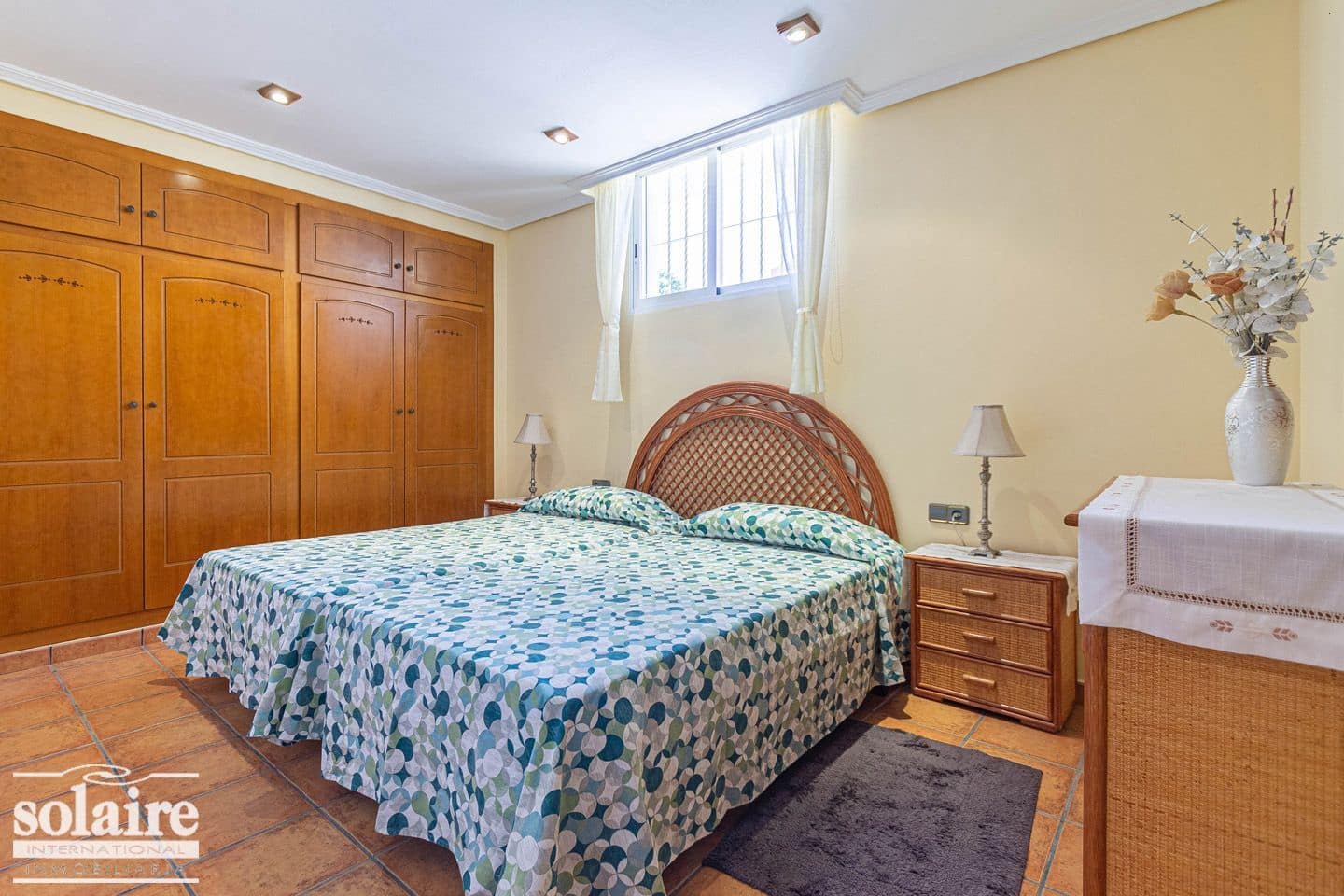 7 bedroom Villa for sale in Alfaz del Pi / L'Alfas del Pi with pool garage - € 830,000 (Ref: 4088461)