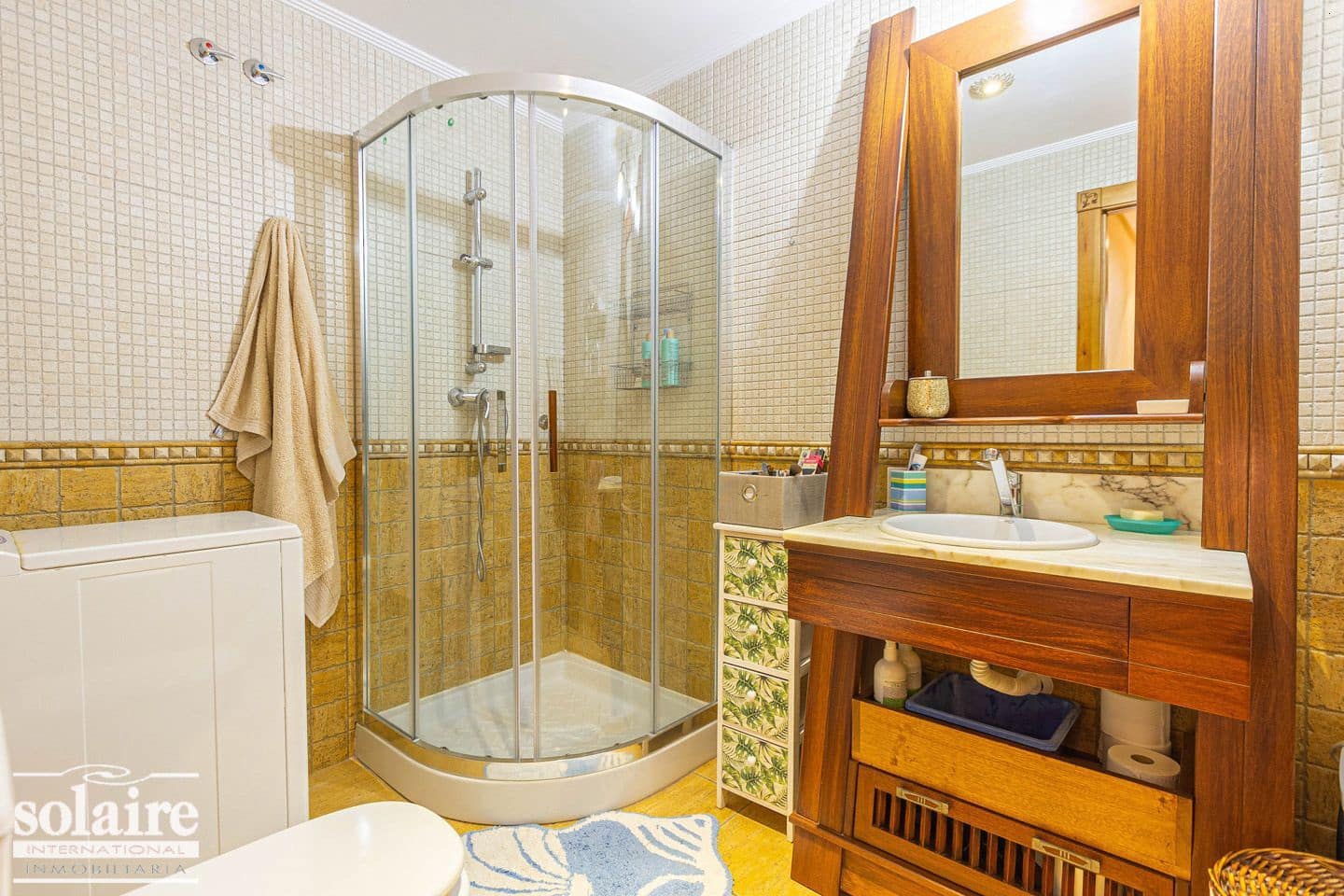 7 bedroom Villa for sale in Alfaz del Pi / L'Alfas del Pi with pool garage - € 830,000 (Ref: 4088461)