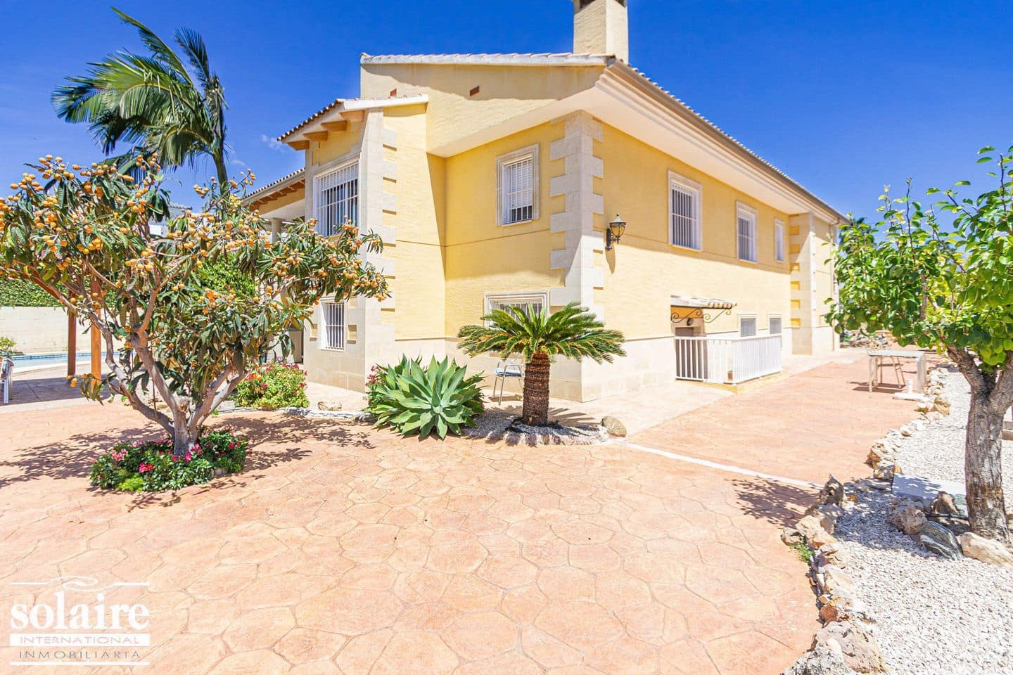 7 bedroom Villa for sale in Alfaz del Pi / L'Alfas del Pi with pool garage - € 830,000 (Ref: 4088461)