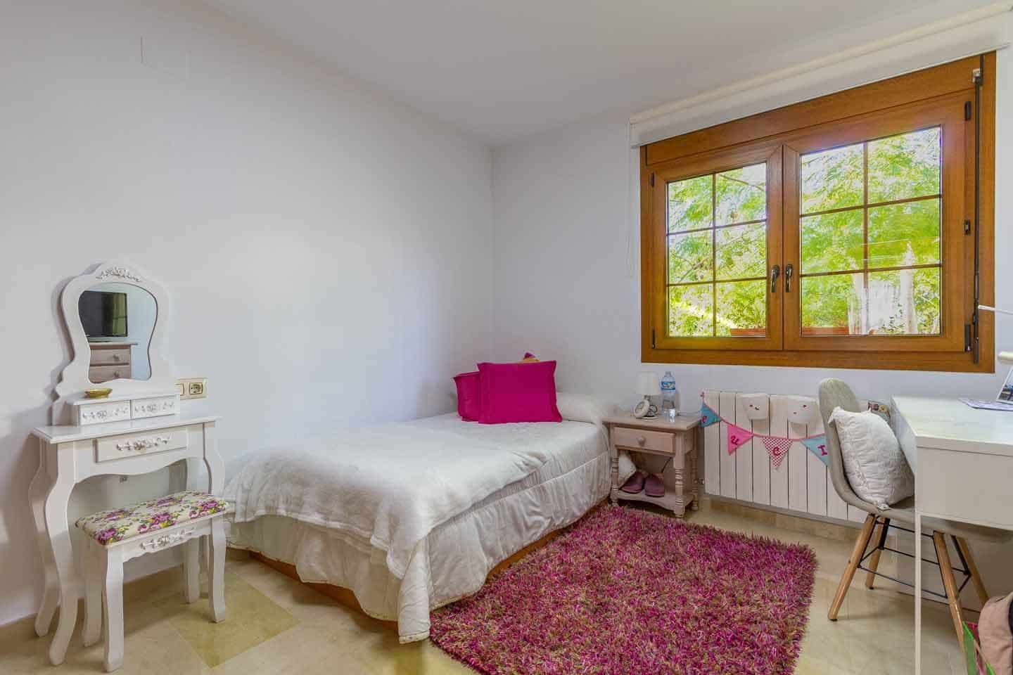 4 slaapkamer Villa te koop in La Nucia met zwembad - € 849.000 (Ref: 5031189)