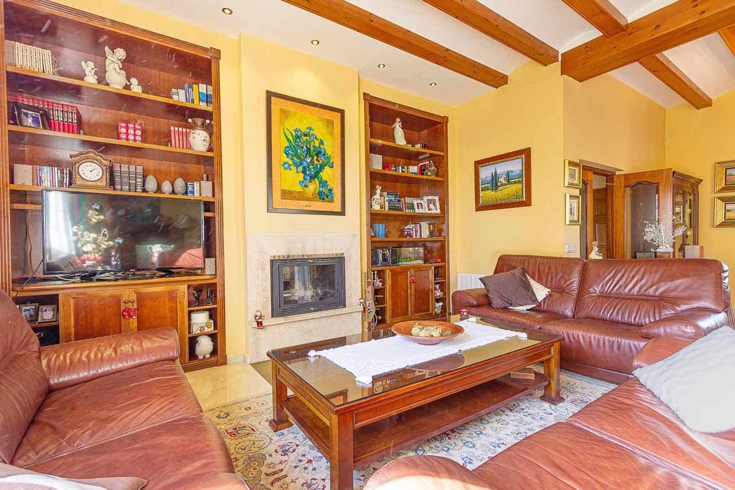 4 slaapkamer Villa te koop in La Nucia met zwembad - € 849.000 (Ref: 5031189)