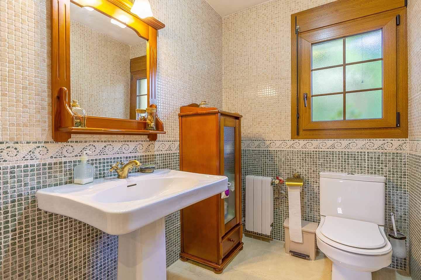 4 slaapkamer Villa te koop in La Nucia met zwembad - € 849.000 (Ref: 5031189)