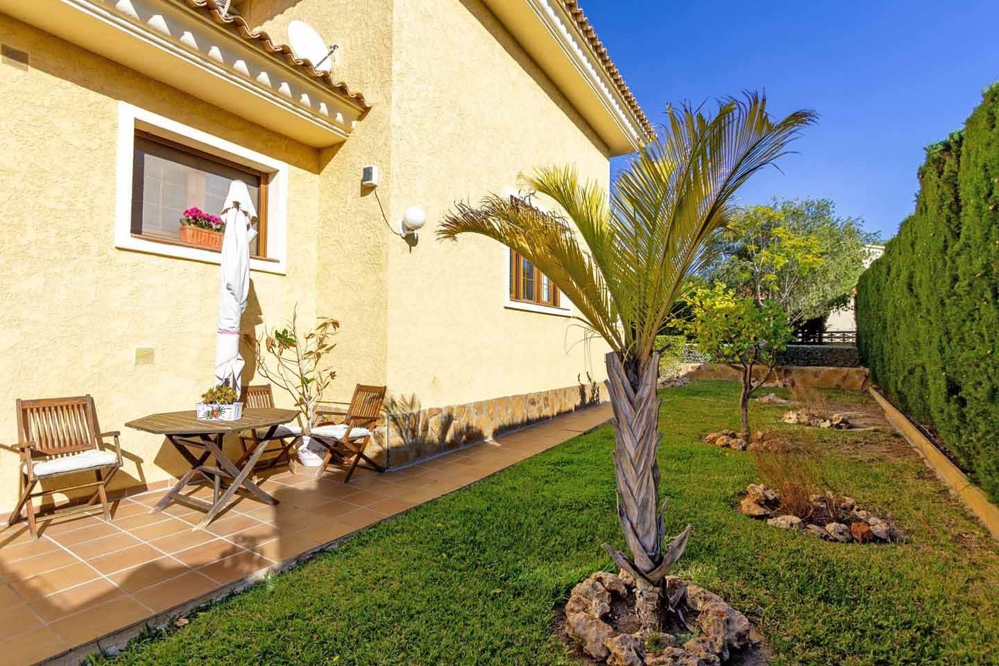 4 slaapkamer Villa te koop in La Nucia met zwembad - € 849.000 (Ref: 5031189)