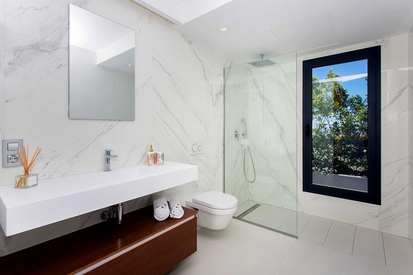 Chalet de 5 habitaciones en Altea en venta con piscina garaje - 2.250.000 € (Ref: 5147442)