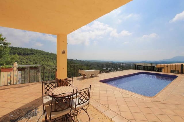 4 soverom Villa til salgs i Altea la Vella, Altea med svømmebasseng garasje - € 590 000 (Ref: 5469103)