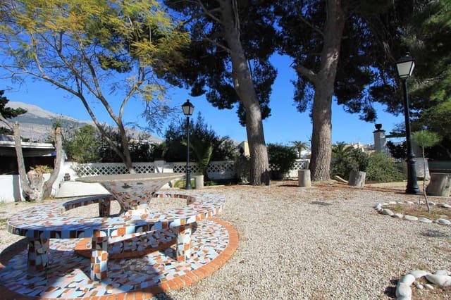 3 bedroom Villa for sale in Altea with pool garage - € 1,600,000 (Ref: 5859222)