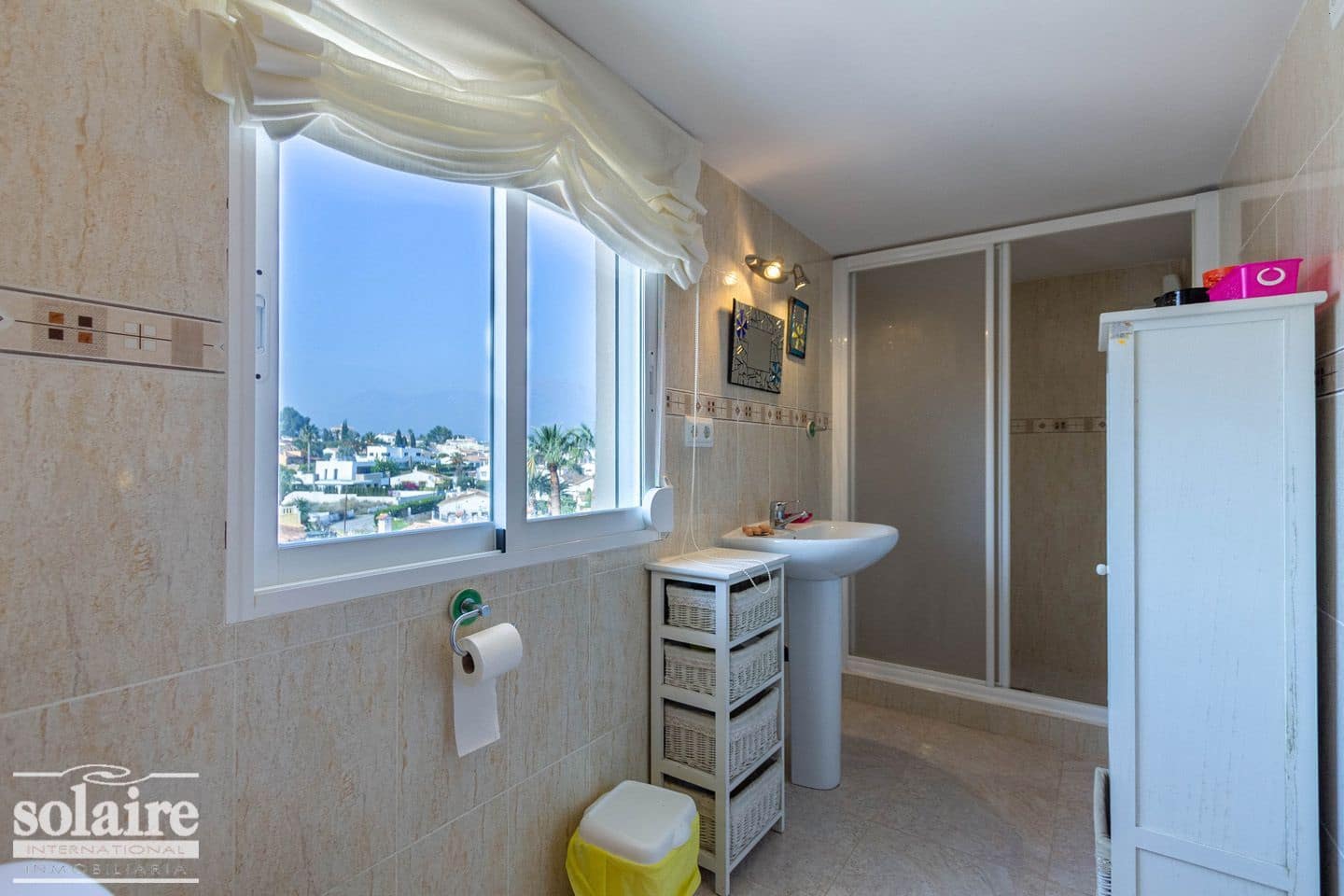 Chalet de 5 habitaciones en Alfaz del Pi / L'Alfàs del Pi en venta con piscina garaje - 595.000 € (Ref: 5990019)