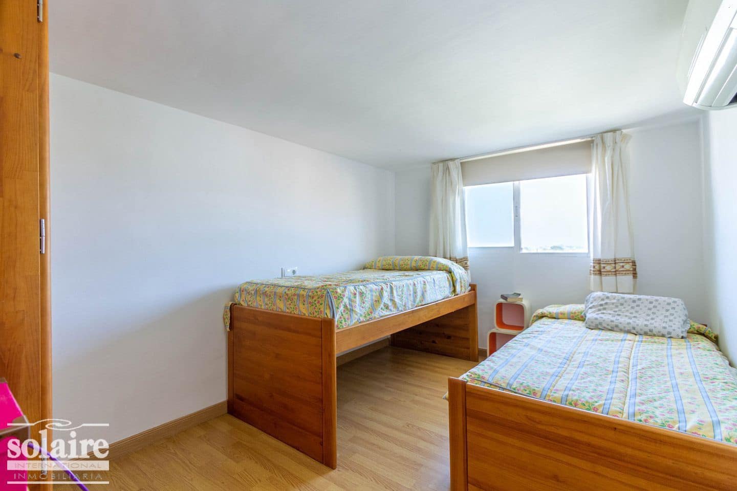 Chalet de 5 habitaciones en Alfaz del Pi / L'Alfàs del Pi en venta con piscina garaje - 595.000 € (Ref: 5990019)