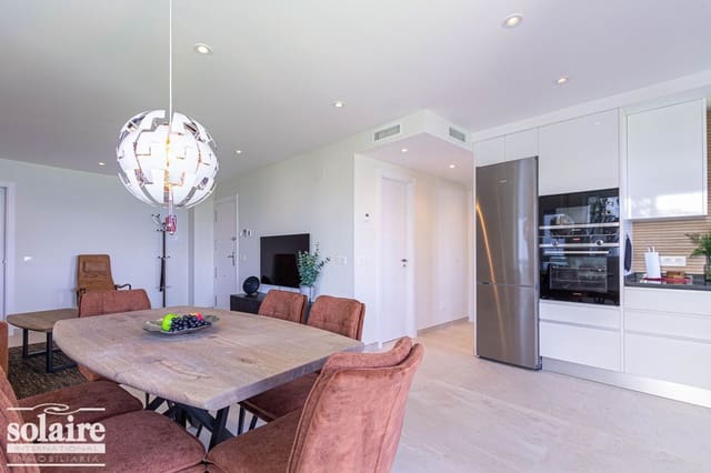 3 slaapkamer Appartement voor vakantieverhuur in Altea met zwembad garage - € 220 (Ref: 6128835)