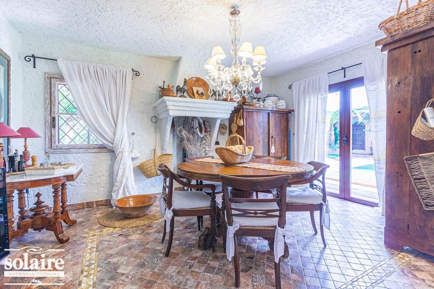 6 sypialnia Willa na sprzedaż w Benidorm z basenem garażem - 2 000 000 € (Ref: 6263021)