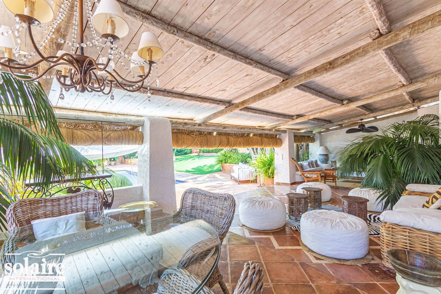 6 sypialnia Willa na sprzedaż w Benidorm z basenem garażem - 2 000 000 € (Ref: 6263021)