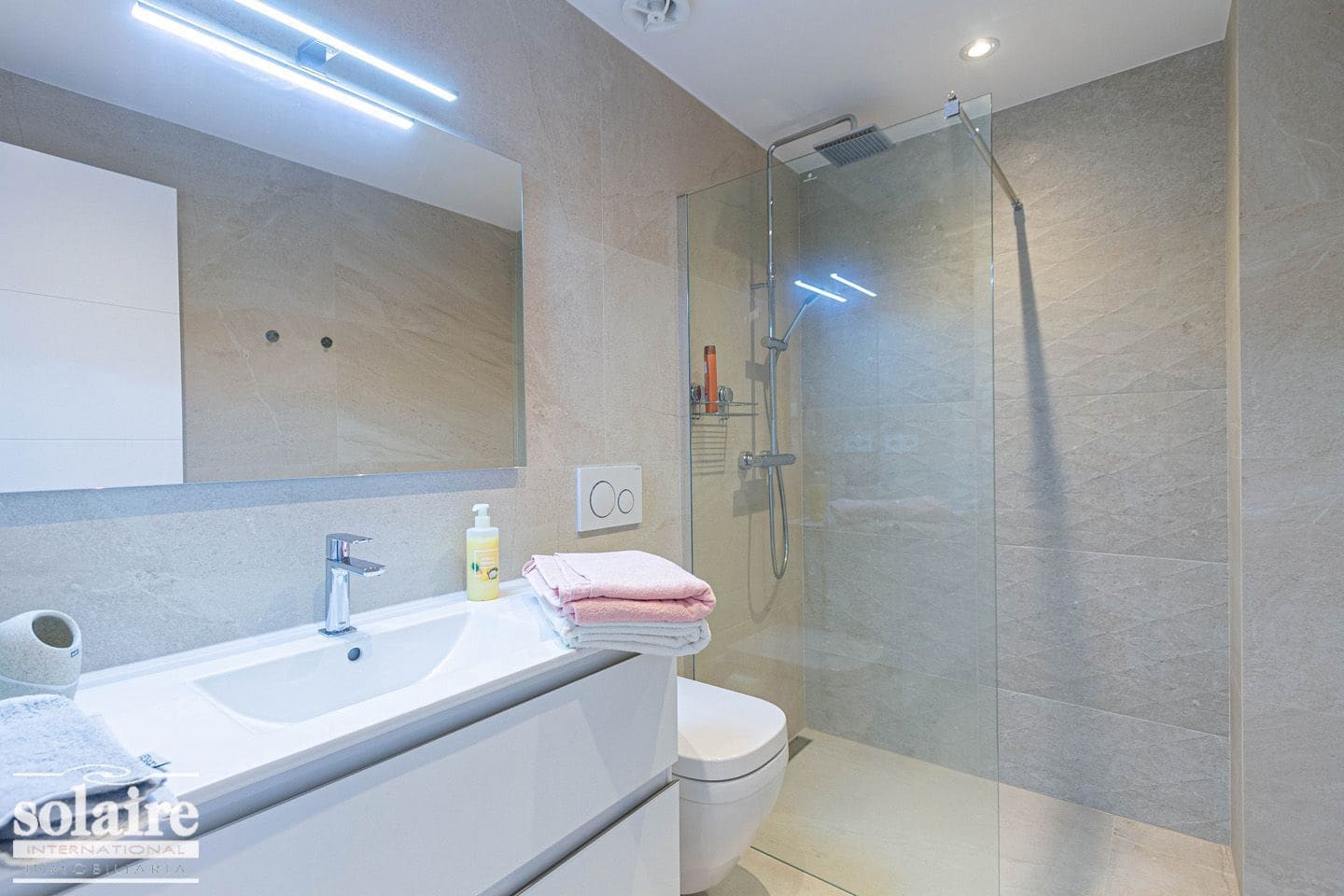 3 soveværelse Lejlighed til leje i Altea med swimmingpool garage - € 2.000 (Ref: 6425272)