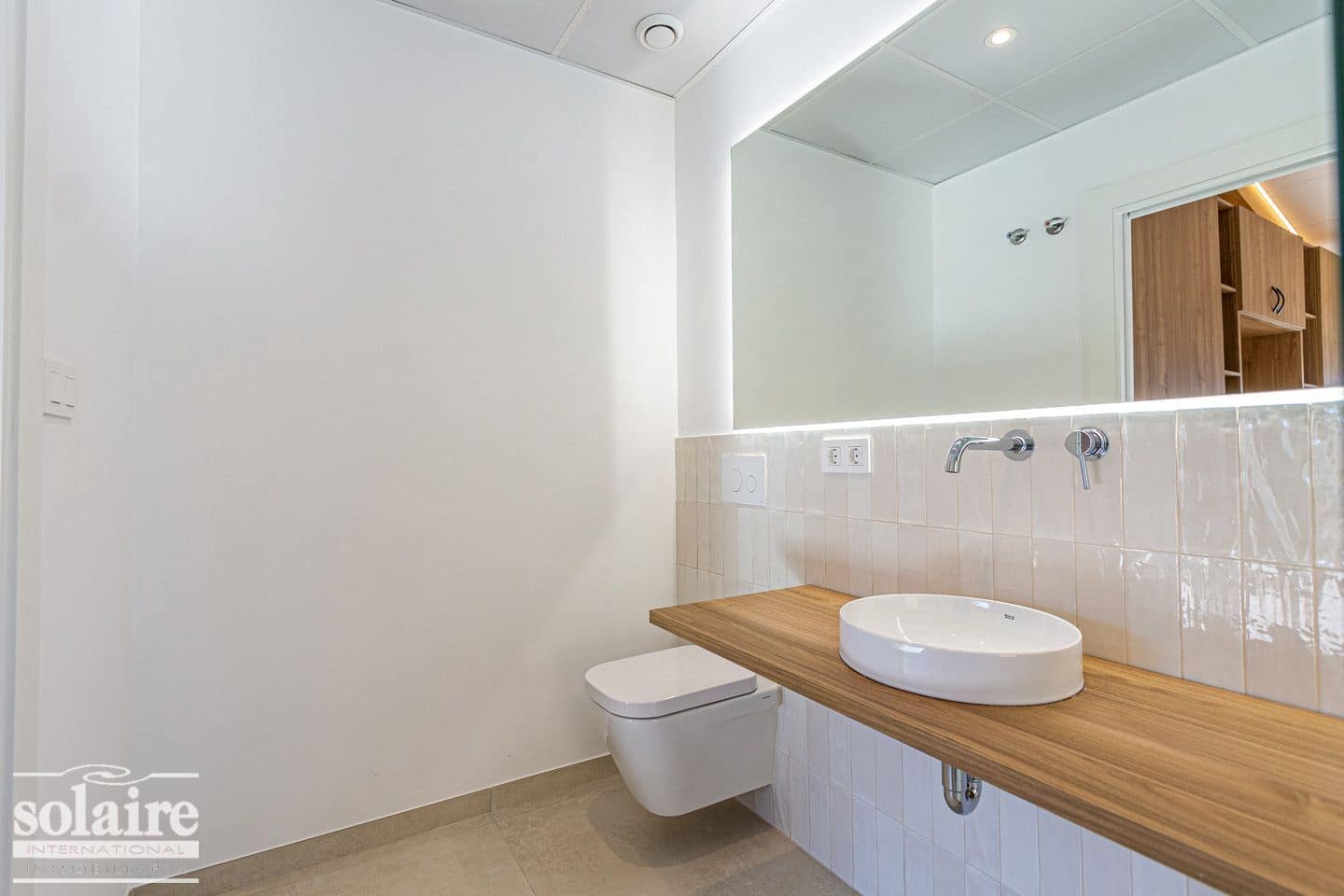 4 sypialnia Willa na sprzedaż w Orxeta z basenem garażem - 595 000 € (Ref: 7038903)