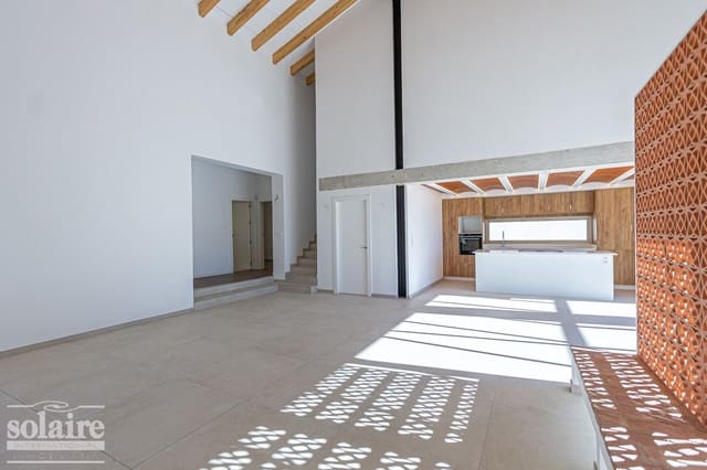 4 bedroom Villa for sale in Orxeta with pool garage - € 595,000 (Ref: 7038903)