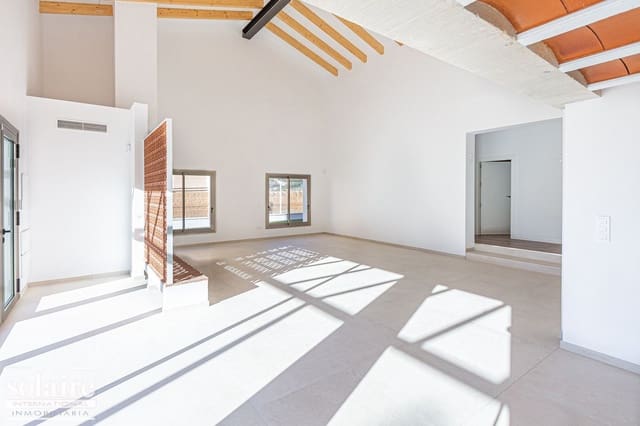 4 bedroom Villa for sale in Orxeta with pool garage - € 595,000 (Ref: 7038903)