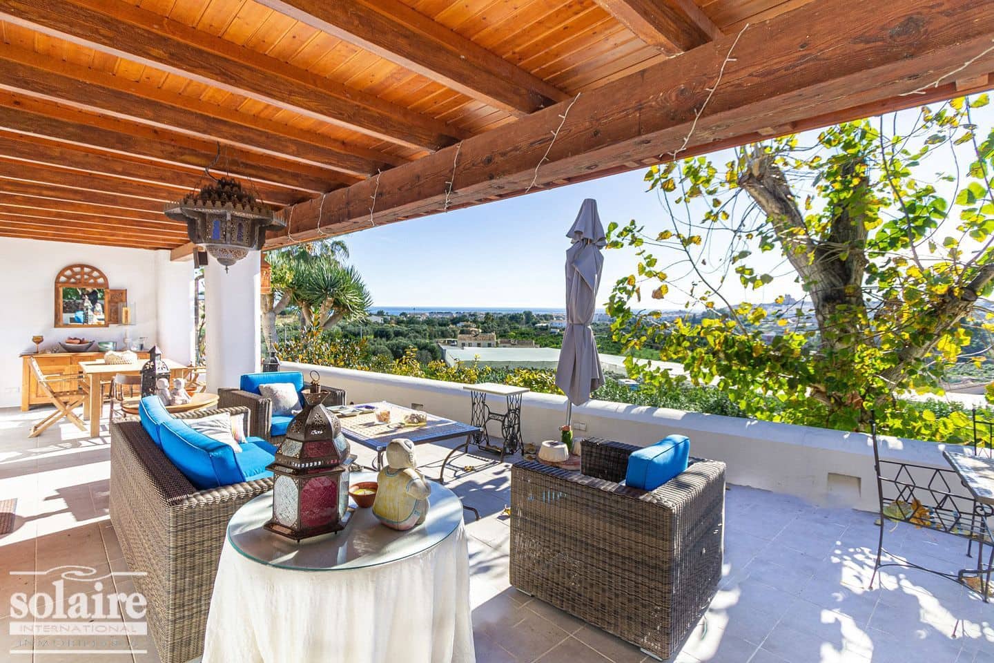 6 bedroom Villa for sale in Altea with pool garage - € 1,700,000 (Ref: 7436619)