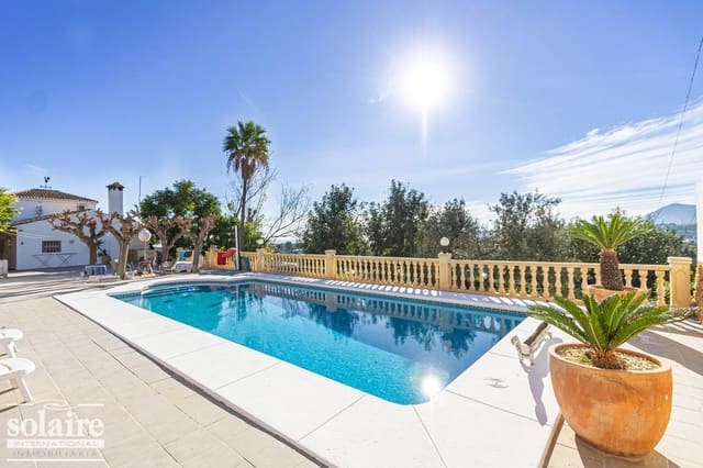 6 Zimmer Villa zu verkaufen in Altea mit Pool Garage - 1.700.000 € (Ref: 7436619)
